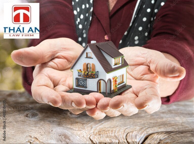 Người để lại di sản có quyền truất quyền thừa kế theo di chúc không ?